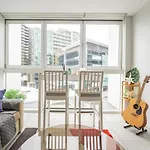 Fortitude Valley City View 1B1B W Shared Pool Gym